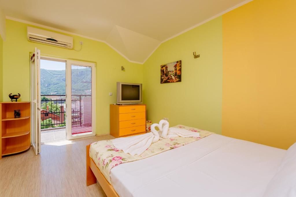 Апартаменты Spacious Central Magik Котор-72