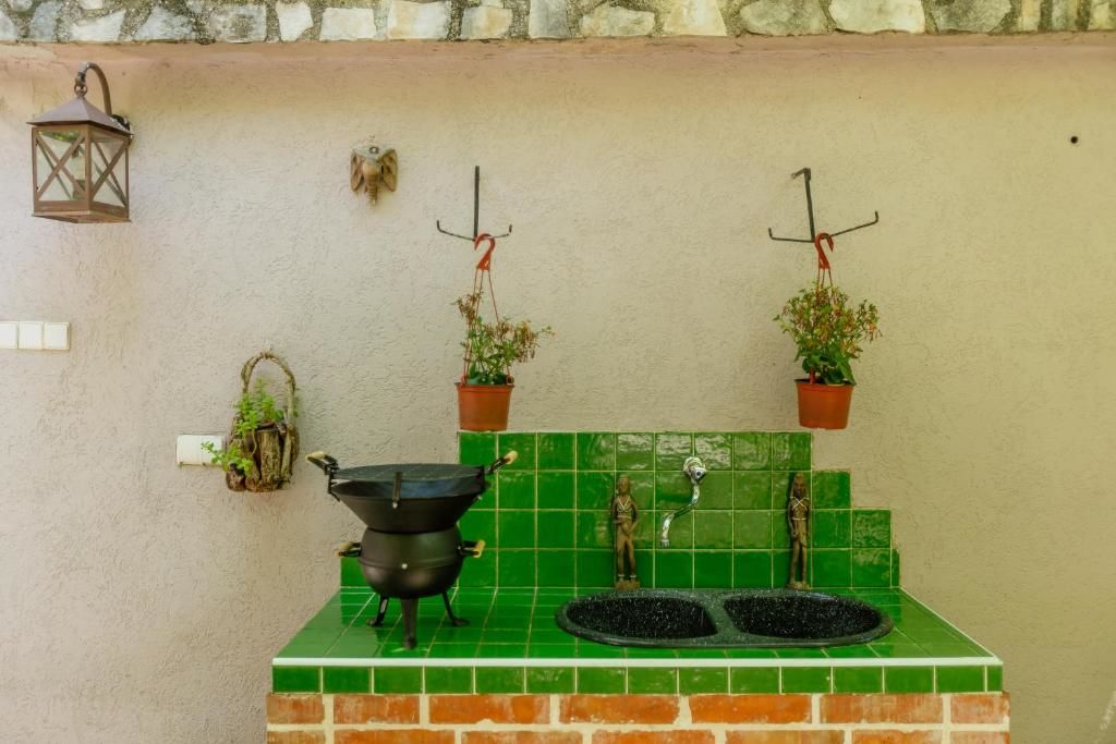 Апартаменты Spacious Central Magik Котор-89